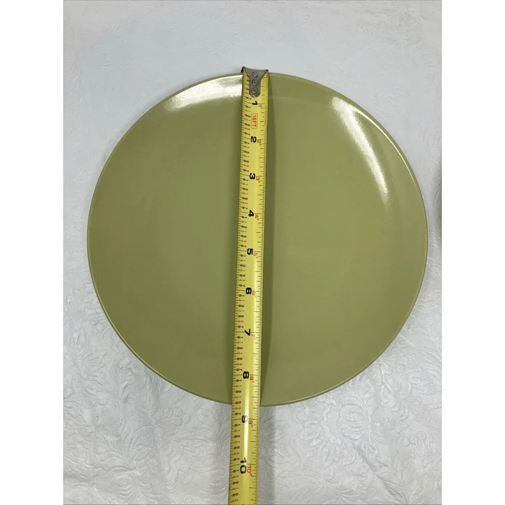 IKEA Dinnerware Fargrik Luncheon Plates Set Of 2 Avocado Green 21963 8-3/4”